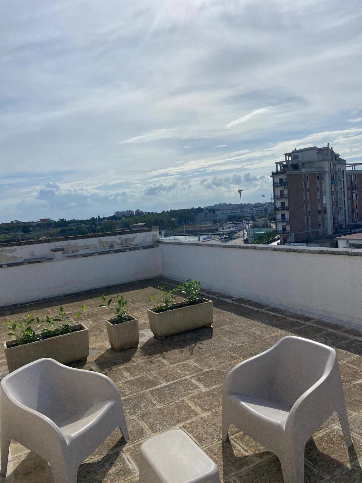 Attico Liberty Guest House 브린디시 외부 사진